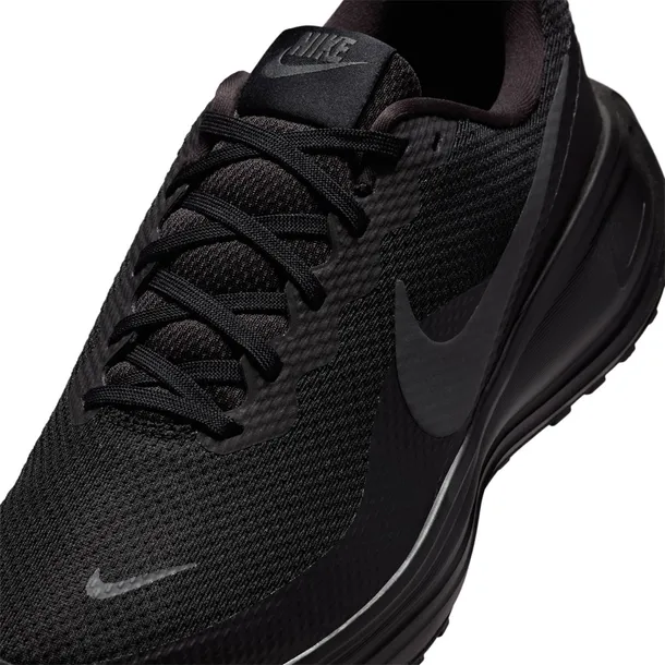 revolution-8-marka-nike-kod-producenta-hj9198