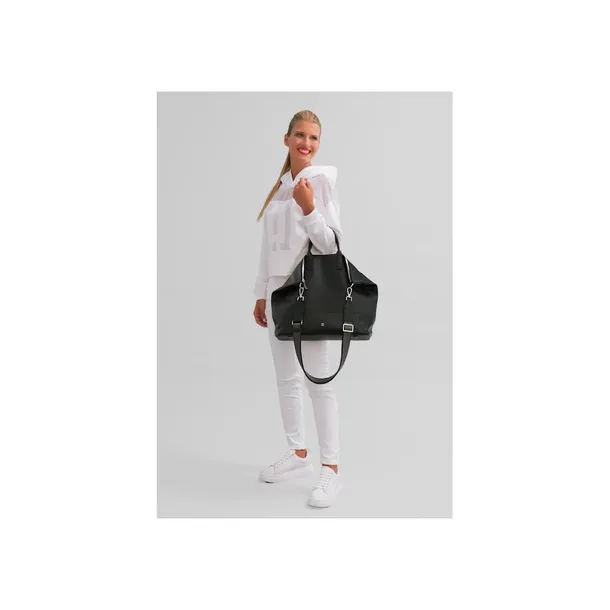 534603607-marka-dudu