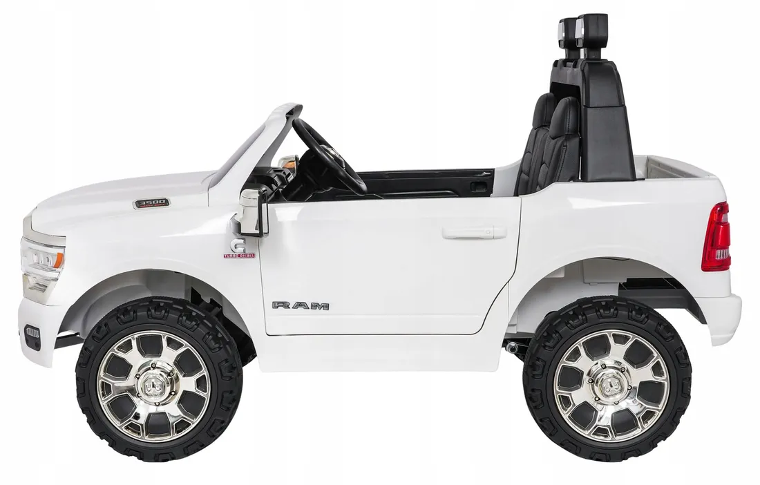 autko-na-akumulator-jeep-ram-3500-bialy