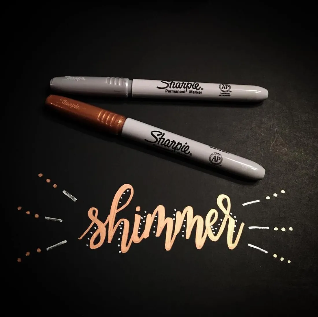 permanentny-marker-sharpie-metallic-zloty-stan-nowy