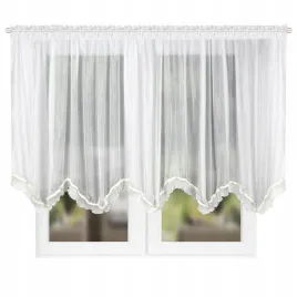 elegancka-firanka-batystowa-135x400-cm-z-falbankami-i-mieniacymi-sie-nicmi