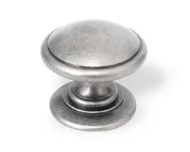 galka-meblowa-35-mm-antyk-tazio-raczka-uchwyt-szafki-stara-stal