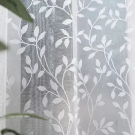 firanka-zakardowa-160x300-biala-w-luk-wzor-w-listki-po-calosci