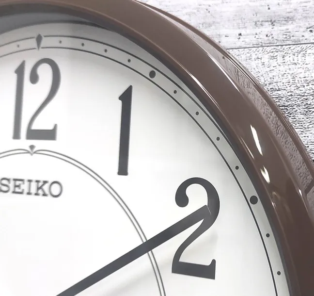 zegar-scienny-seiko-qxa756b-305-cm-kod-produktu-qxa756b
