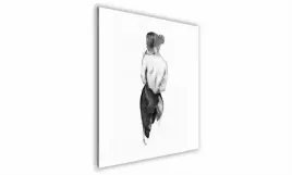 obraz-na-szkle-kwadratowy-50x50cm-044-kobieta-w-czerni