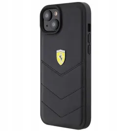 ferrari-pokrowiec-hardcase-do-iphone-15-plus-14-plus-6-7-quilted-logo-metal