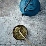 herbata-japonska-sencha-tradycyjna-forma-lisciasta