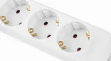 lanberg-3-gniazda-schuko-1-5m-stan-nowy