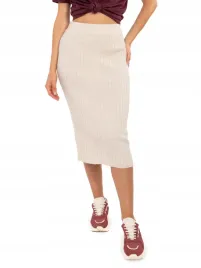 spodnica-dzianinowa-swetrowa-damska-midi-dopasowana