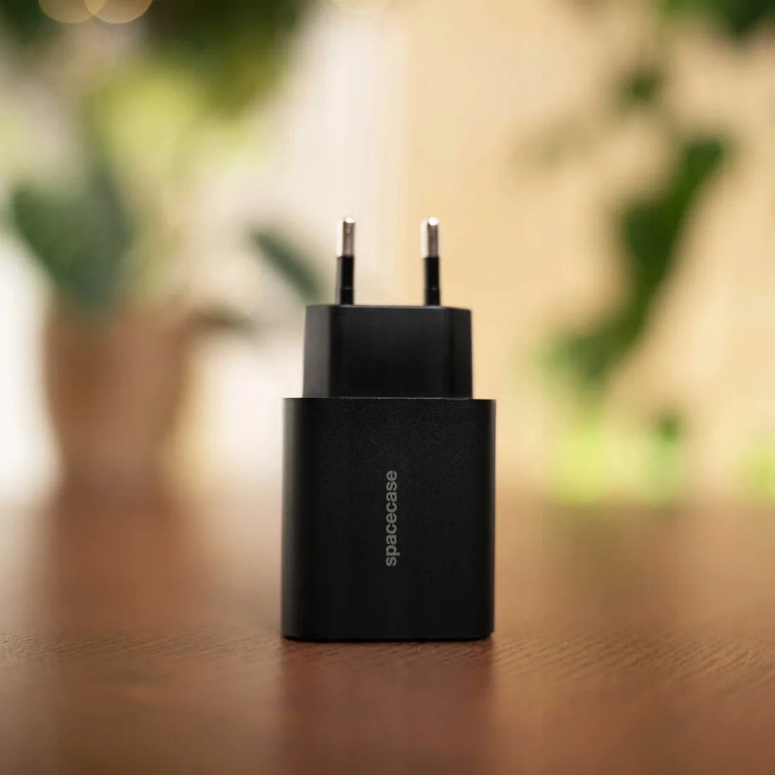 spacecase-ladowarka-usb-c-30w-gan-do-telefonow-3x-usb-typ-c-quick-charge