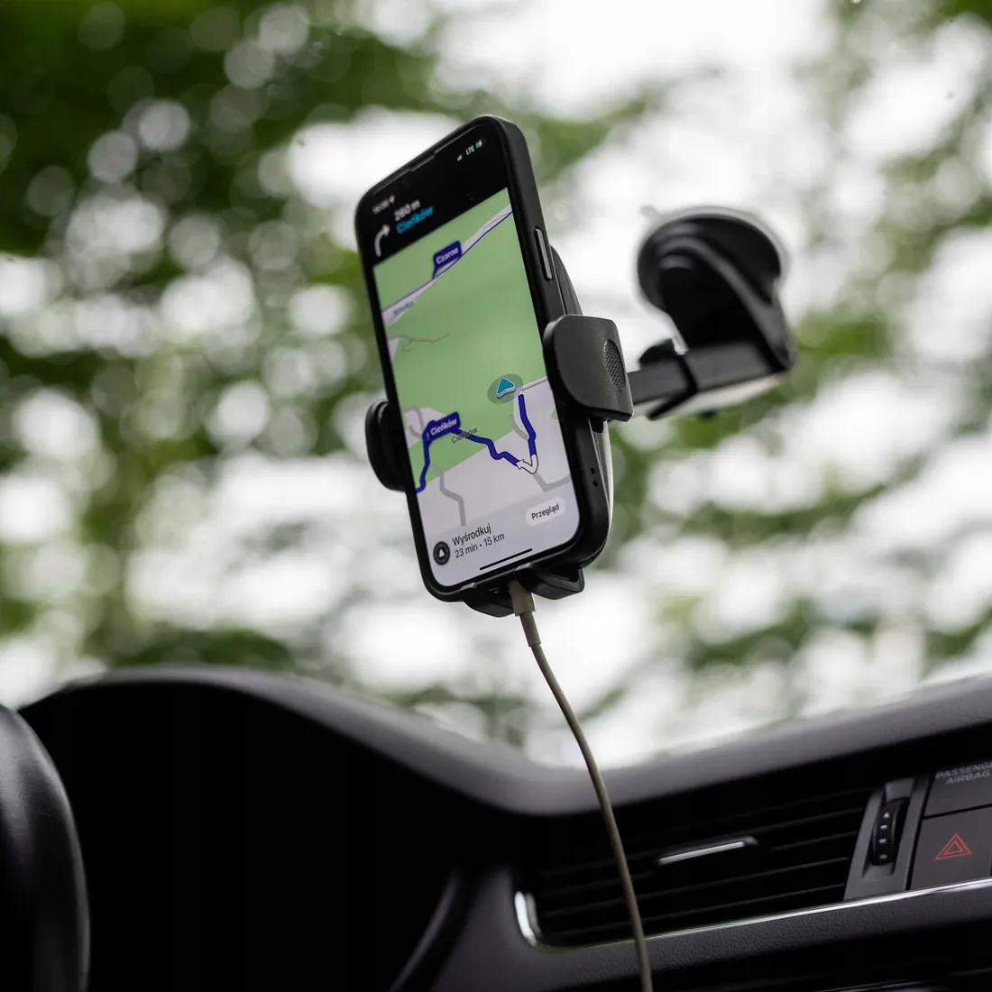 spacecase-car-holder-sc13-ghost-dash-windshield-black