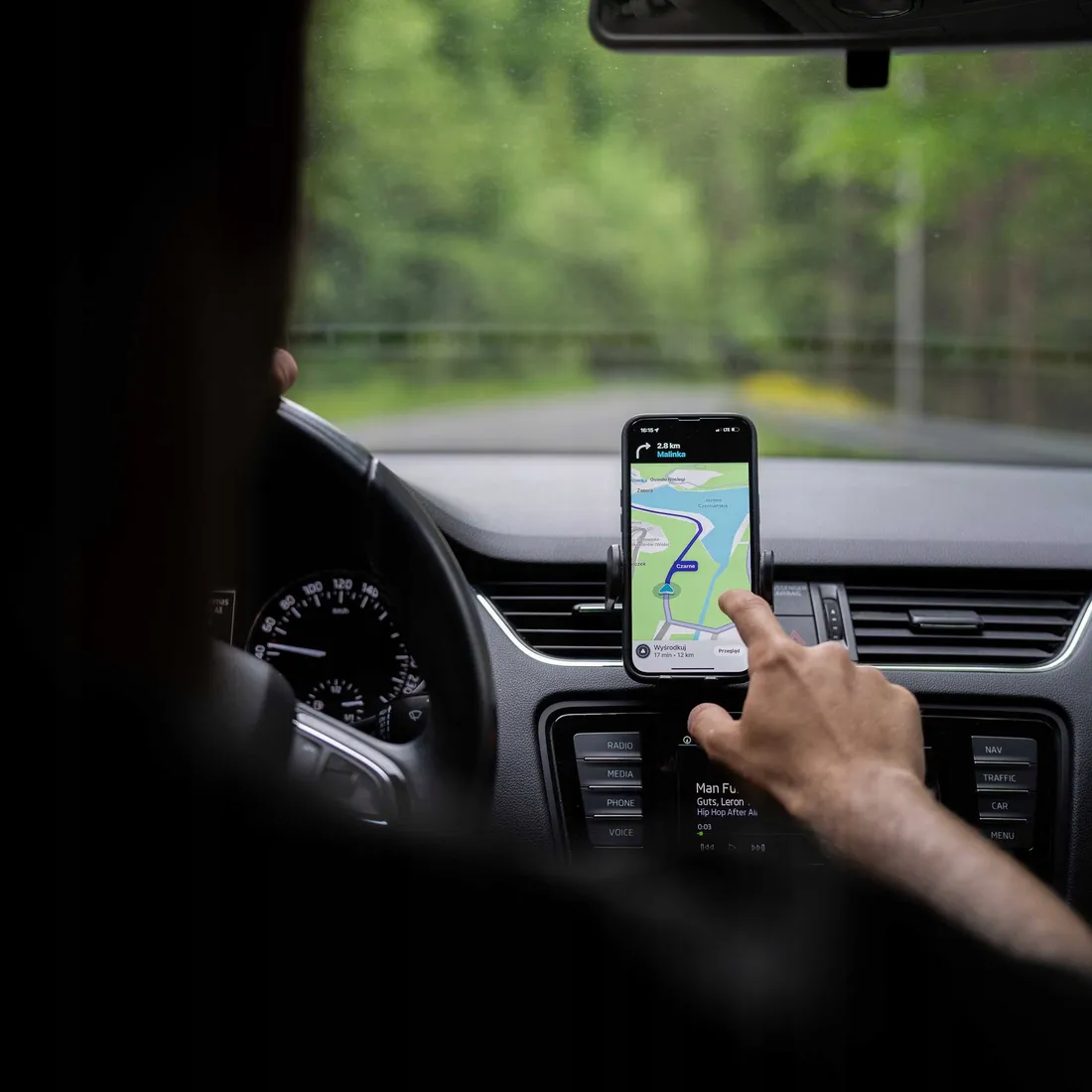 spacecase-car-holder-sc12-ghost-air-vent-black