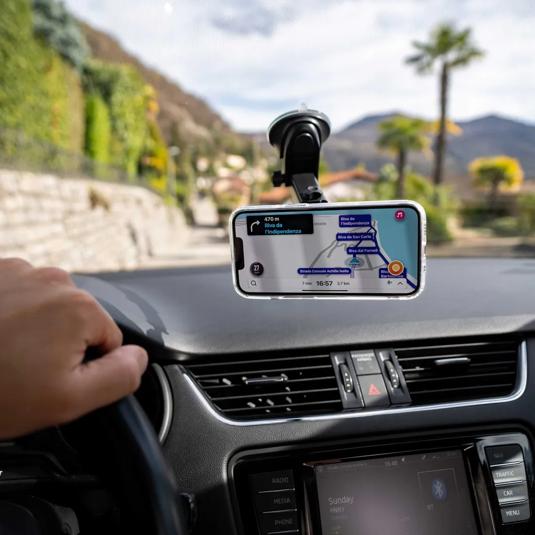 spacecase-car-holder-sc10-dash-windshield-magnetic-black