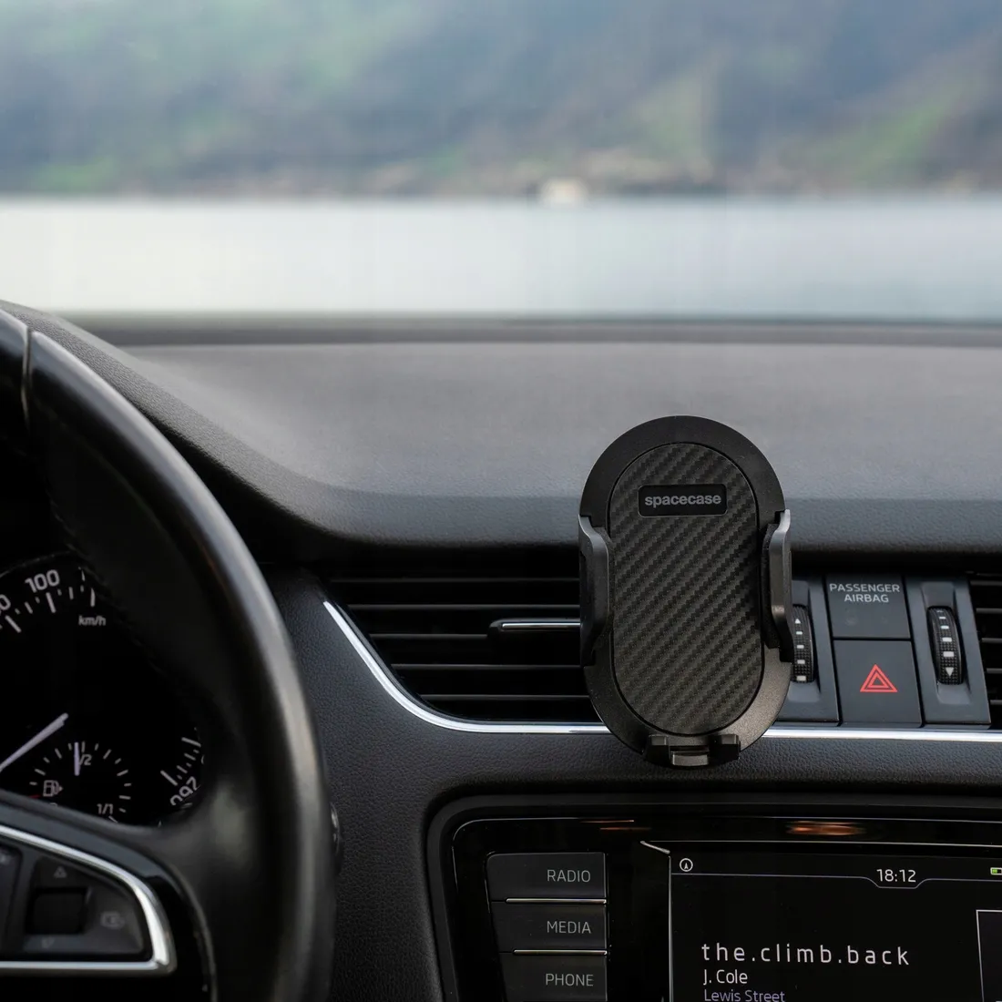 spacecase-car-holder-sc16-universal-air-vent-black