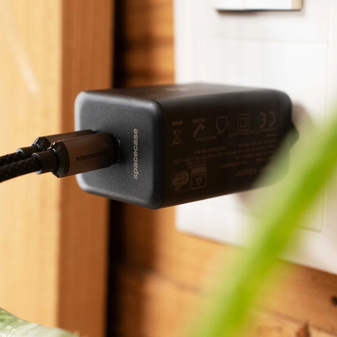 spacecase-usb-charger-45w-gan-sc006b-black