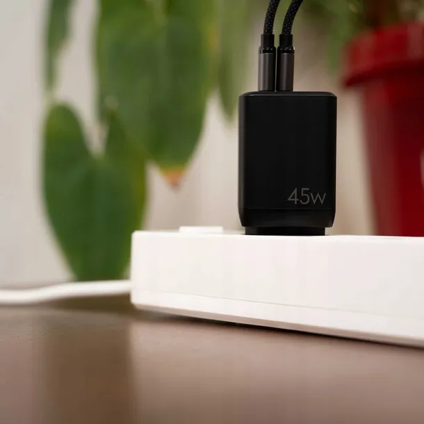 spacecase-usb-charger-45w-gan-sc006b-black-waga-z-opakowaniem-0-2-kg