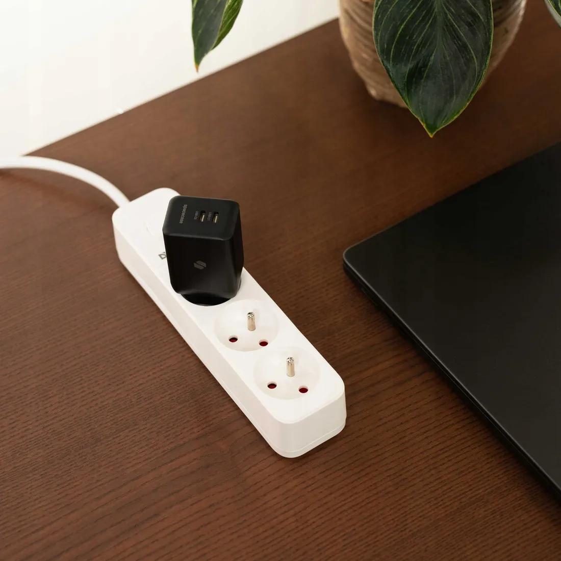 spacecase-usb-charger-45w-gan-sc006b-black