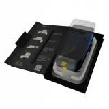 spacecase-quickfit-privacy-glass-iphone-15-16-konstrukcja-powloka-oleofobowa-zaokraglone-krawedzie-zaokraglone-rogi-z-filtrem-prywatyzujacym