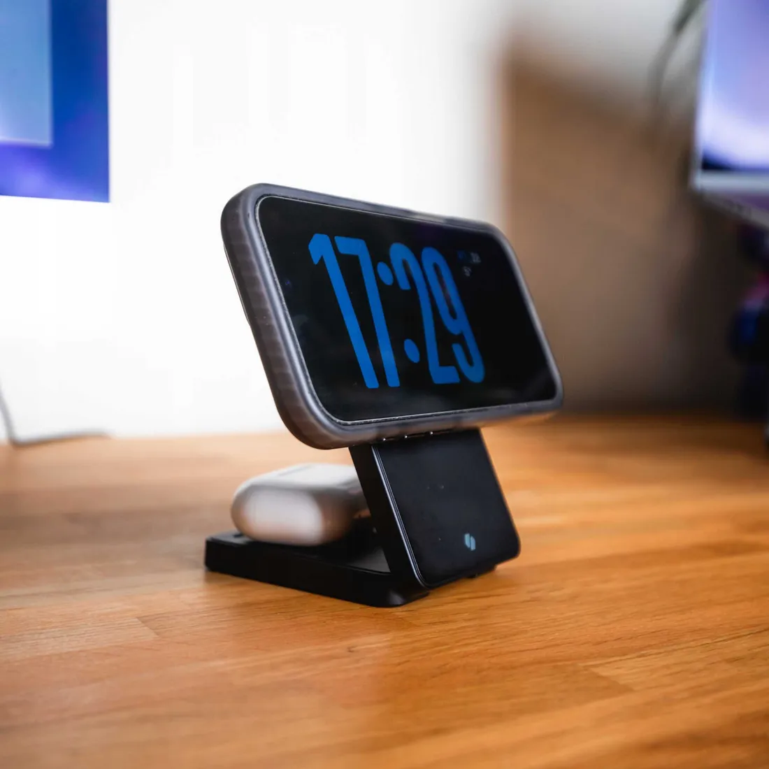 spacecase-wireless-charger-2in1-magcharge-wm5b-black