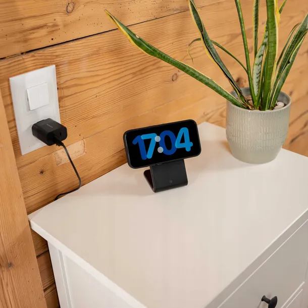 spacecase-wireless-charger-magcharge-wm2b-black-liczba-urzadzen-ladowanych-jednoczesnie-1