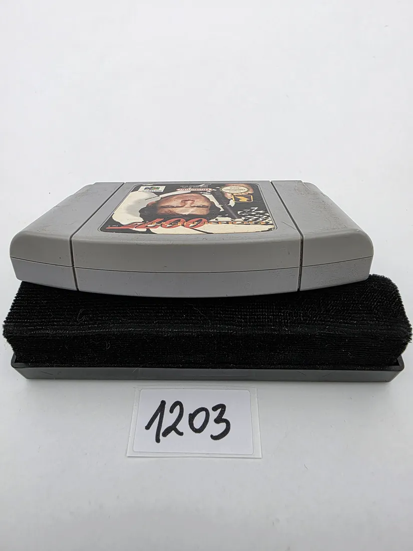 nintendo-64-golden-eye-007-oryginal