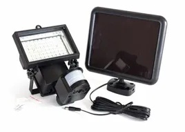 halogen-60-led-solarny-sensor