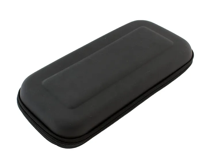 etui-na-konsole-duze-black-stan-nowy