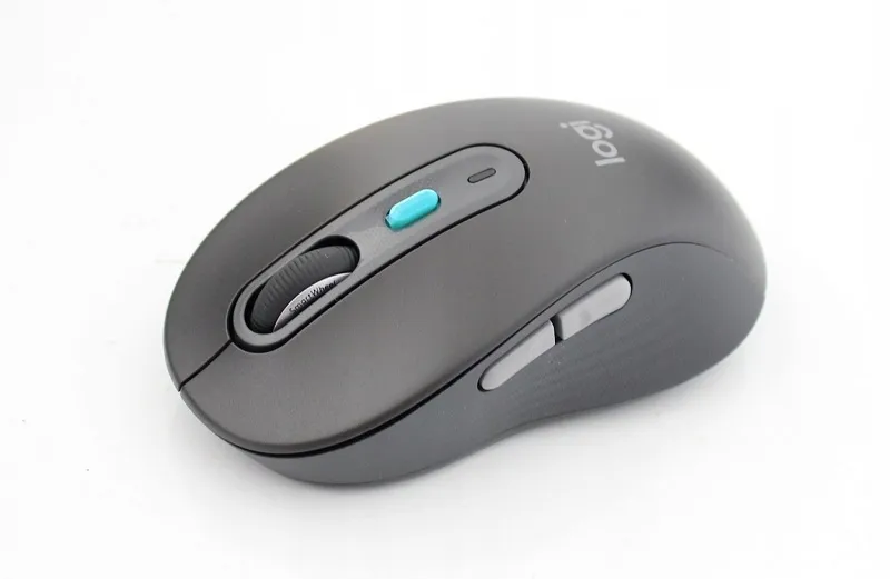 logitech-signature-plus-m750