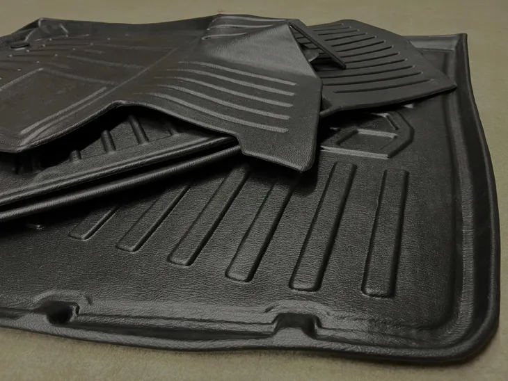 dywaniki-gumowe-3d-do-tesla-model-3-2017-liczba-elementow-4-producent-stingray