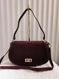 massimo-contti-torebka-listonoszka-bordowa-skorzana-z-zamszowa-klapka