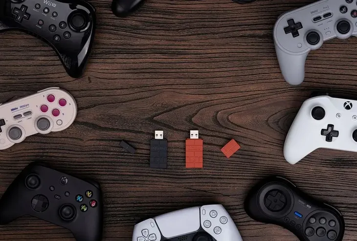 adapter-bluetooth-8bitdo-ret00311-brazowy-kod-producenta-6922621502975-marka-8bitdo