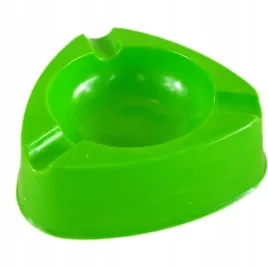 popielniczka-plastikowa-trojkatna-11x4-cm-mix-kolorow