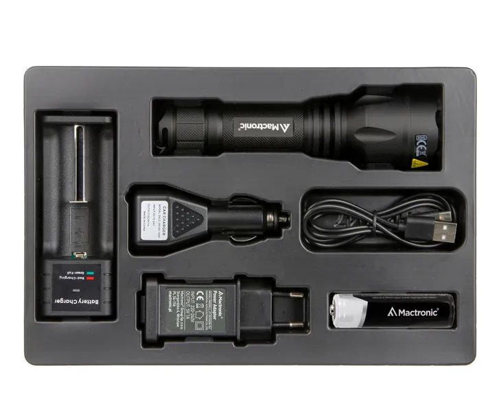 latarka-mactronic-black-eye-thh0047-waga-z-opakowaniem-477-kg