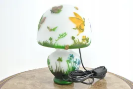 biala-lampa-stolowa-gabinetowa-biurowa-szklo-emile-galle-lampka-syg-3