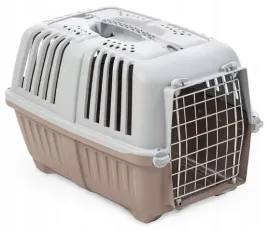 transporter-dla-malych-zwierzat-yarro-pratiko-metalowe-drzwi-rozowoszary