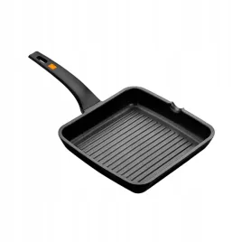 patelnia-grillowa-bra-efficient-28-cm-non-stick-nieprzywierajaca