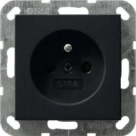 gniazdo-pojedyncze-z-u-gira-system-55-czarny-matowy
