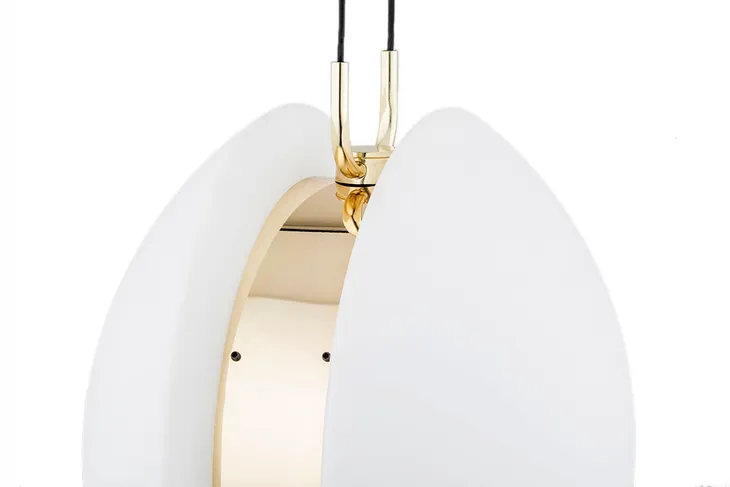 argon-lampa-wiszaca-bufallo-e27-mosiadz-opal-kolor-zloty