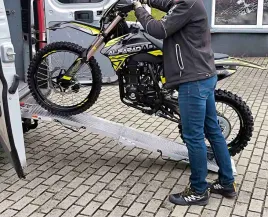 najazd-do-motocykli-skuterow-motorowerow-nosnosc-340kg