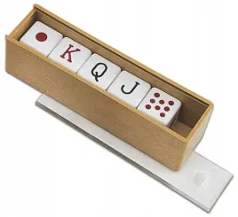 kosci-pokerowe-w-drewnianym-pudelku-cayro