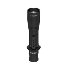 latarka-taktyczna-dobermann-pro-magnet-usb-white1500-lm-armytek