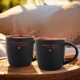 kubki-dla-pary-ze-zlotym-nadrukiem-mama-i-tata