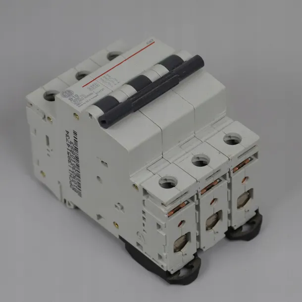 s301b32a-bezpiecznik-s-301b-32a-marka-inna