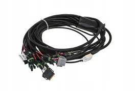 10230452-wiazka-elektryczna-kontrolera-wysiewu-cs3