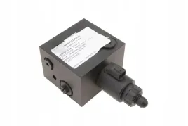 101925479-blok-hydrauliczny