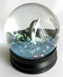 lamiglowka-snowglobe-dolphin-poziom-1-4-eureka