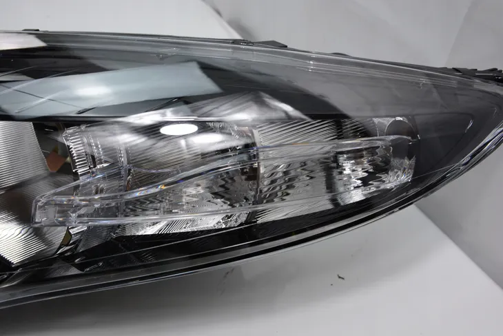 reflektor-lewy-renault-megane-gt-typ-samochodu-samochody-osobowe