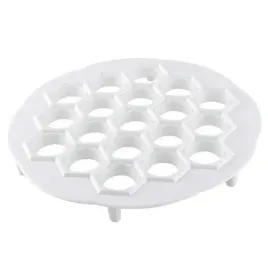 da21a-wyciskarka-ciasta-na-pierogi-19-otworow