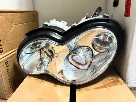 reflektor-mercedes-w203-xenon-lewy-nowy-oryginal