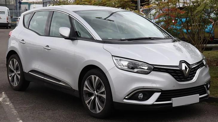 hak-hol-renault-scenic-iv-16-uciag-1850-kg